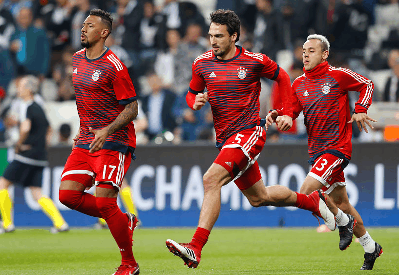 拜仁慕尼黑大胜里昂，挺进欧冠半决赛！