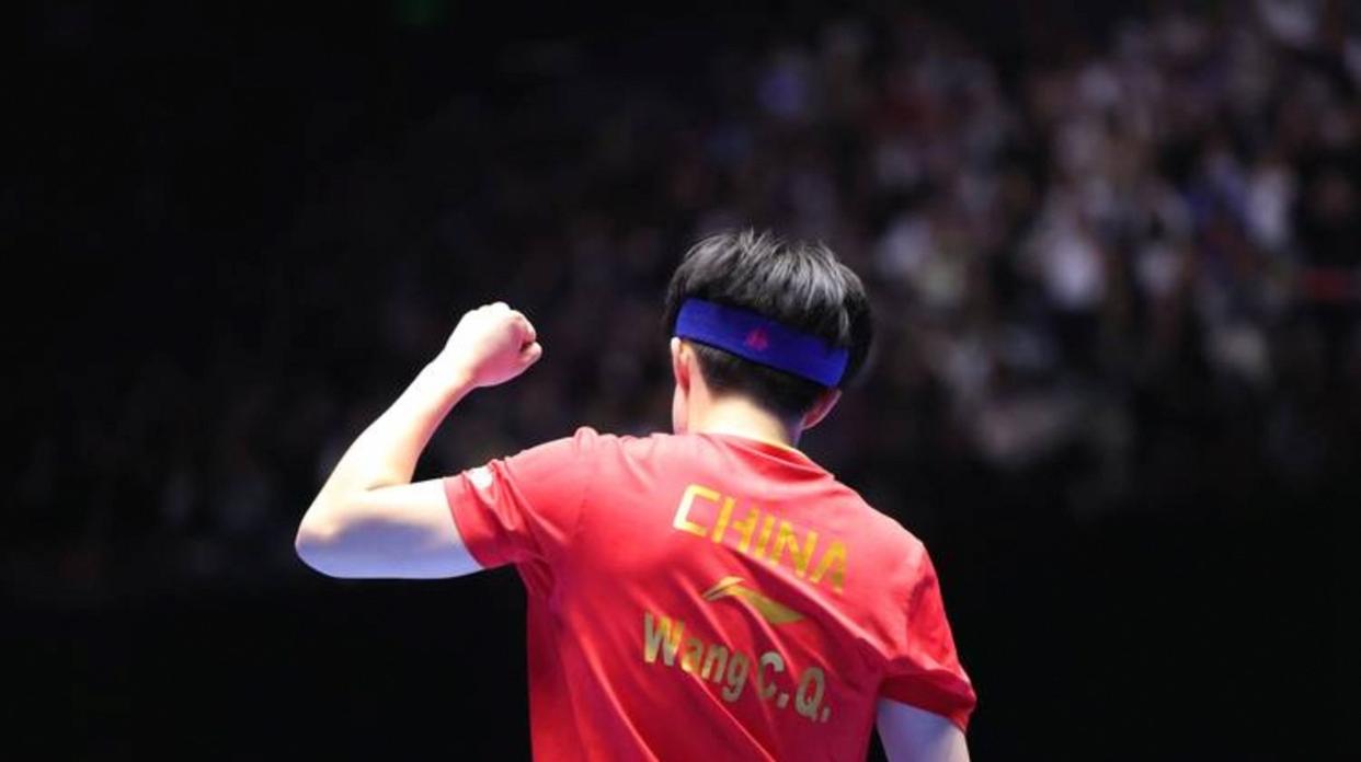 球队在比赛中遭遇困难，但最终成功逆转局面(球队在比赛中遭遇困难,但最终成功逆转局面的成语)